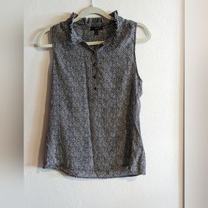 J Crew Sleeveless Blouse, 100% Silk, Black And White, Size 8